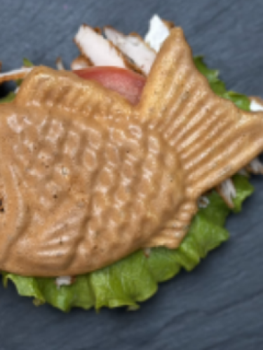 Тайяки сэндвич с курицей